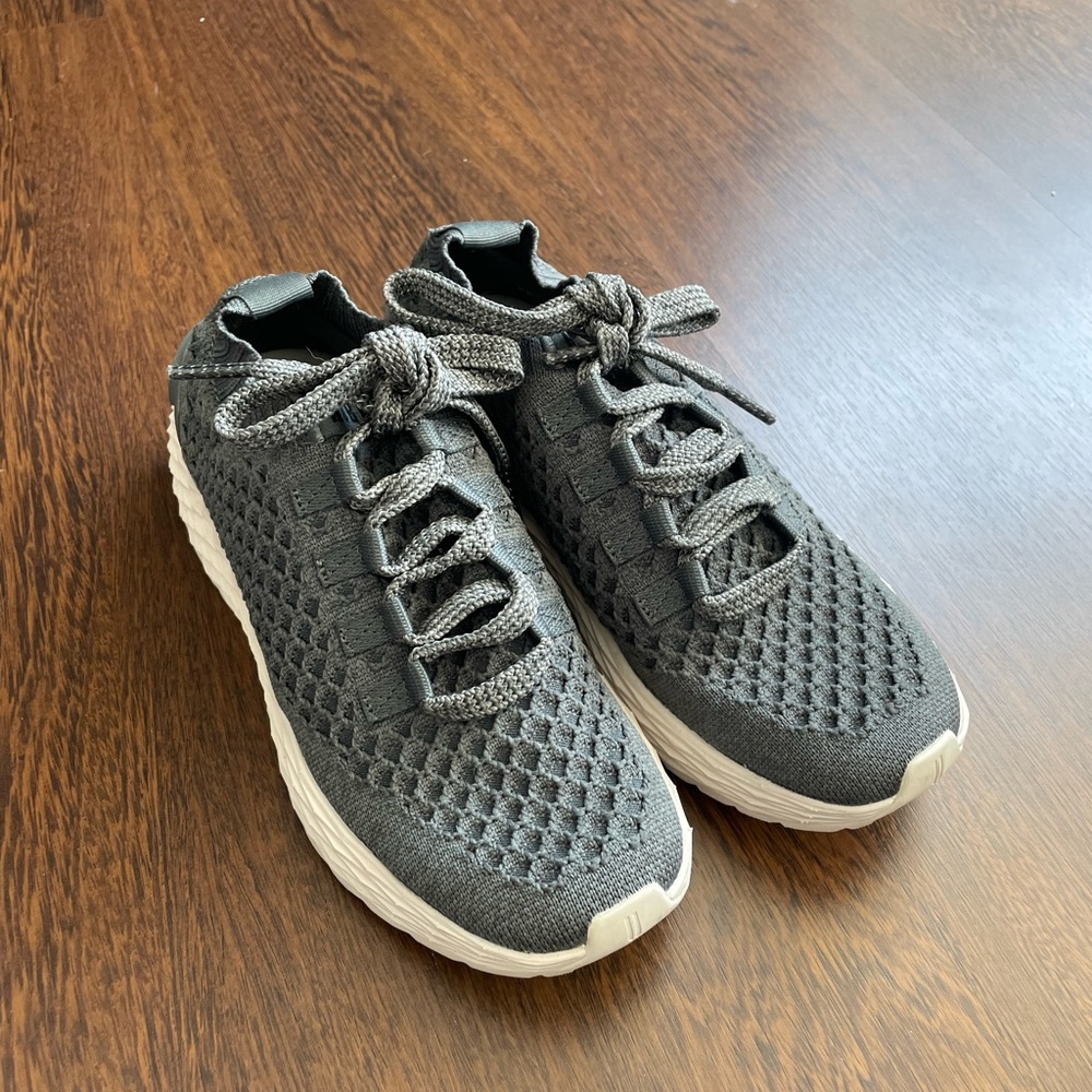 Nobull athletic shoes knit runners women’s 6
